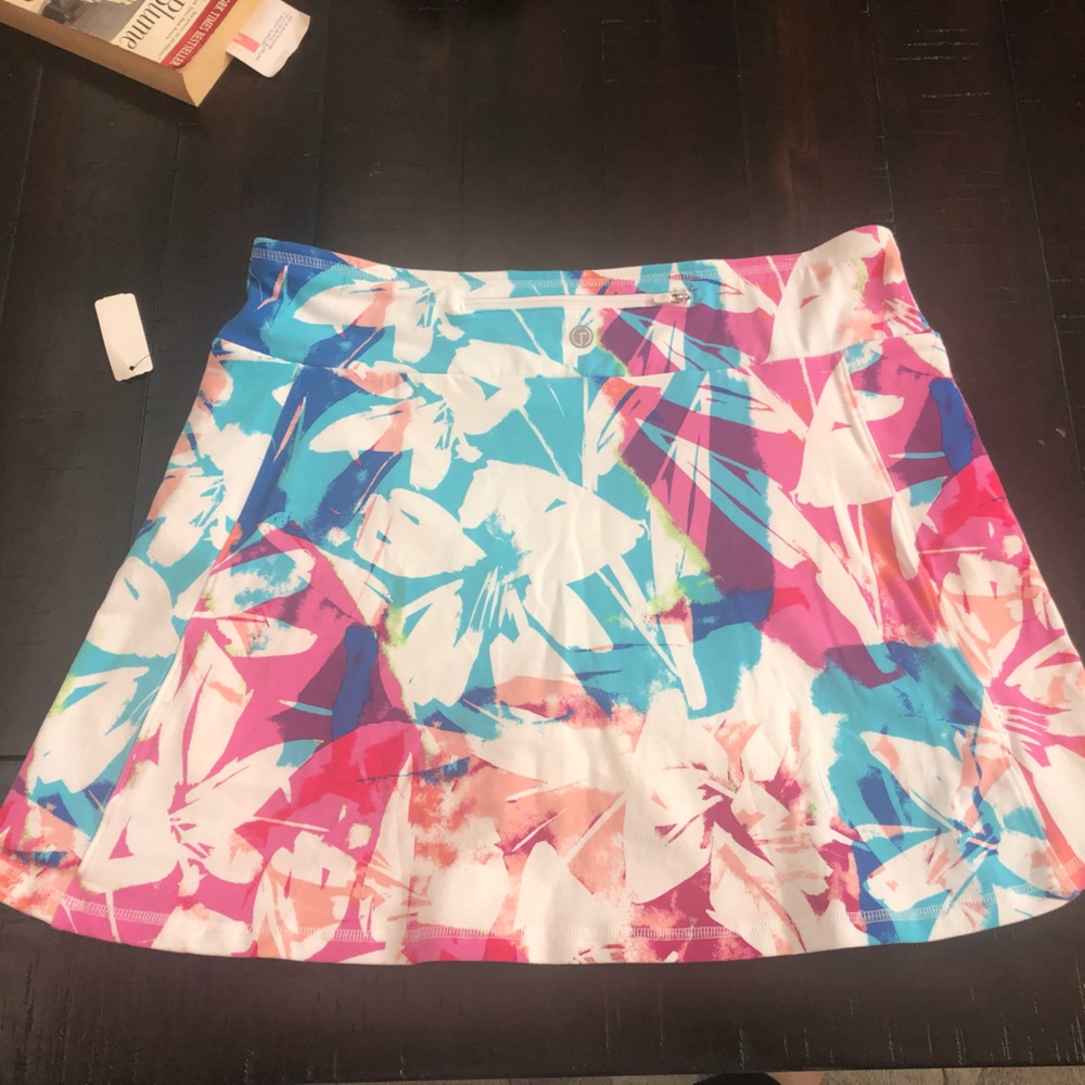 T by Talbots stretch skort L NWT - Picture 2 of 6